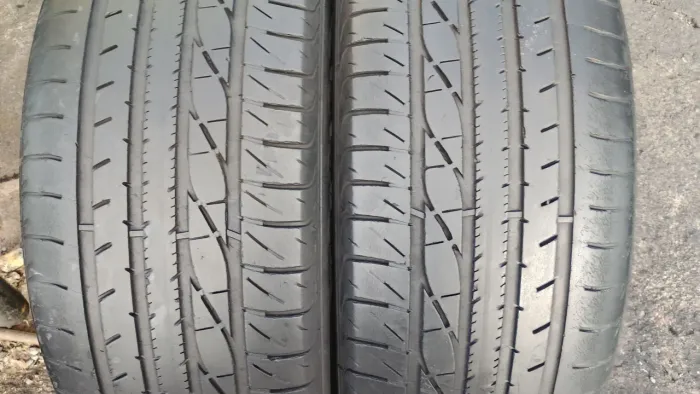 02 pneus aro 16 Goodyear 205/55/16 bons para Corolla Honda golf fluence j5 Peugeot audi