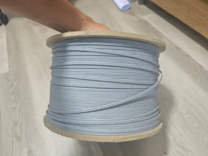 cabo de fibra 470M Cabletech com mensageiro