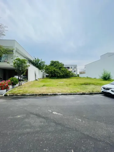 Vendo Lote no Condomínio Renaissance/ Aceita Financiamento Bancário