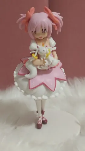 Madoka Mágica Anime Figure