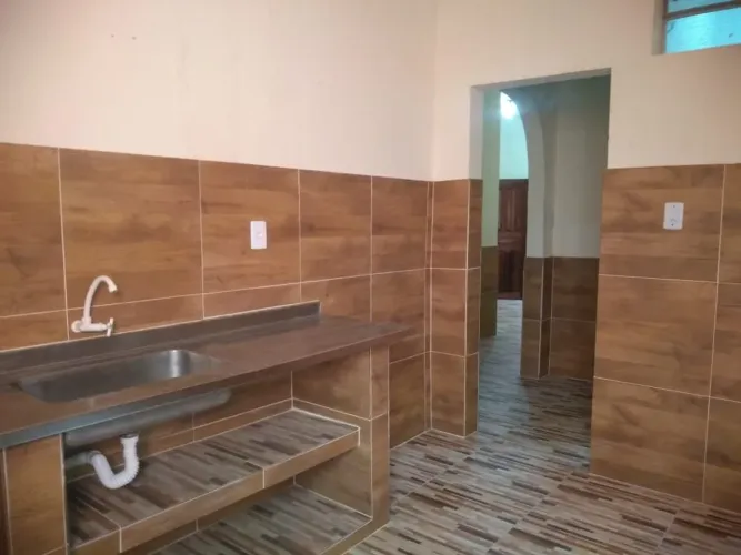 2Q, SL, Coz, 1WC, Garagem (Casa de Condomínio)