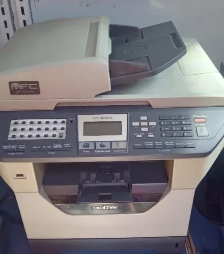 Impressora multifuncional a laser BROTHER MFC-8890DW