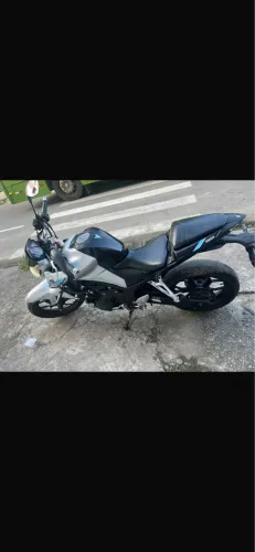 ? Yamaha MT-03 2018 Prata ? Venda ou Troca