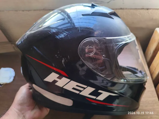 Capacete Helt 