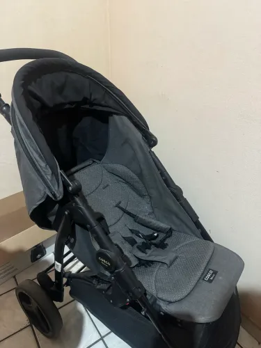 Carrinho de bebê cosco nexus