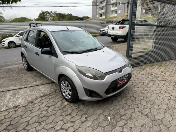 Ford Fiesta 1.6 16V Flex Mec. 5P 2011