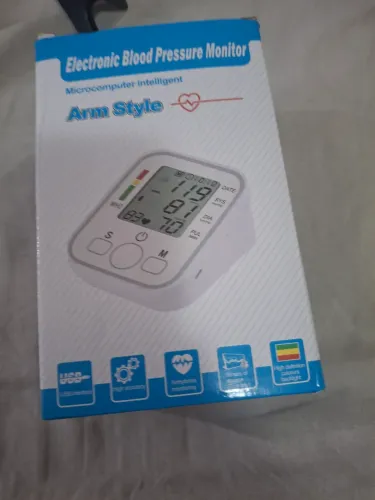 Aparelho de pressao digital de braço, novo na caixa!