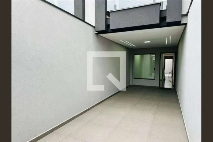 Casa à Venda - Vila Carrão, 2 Quartos, 250 m2