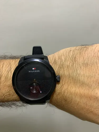 Relógio TOMMY HILFIGER pulseira borracha preta