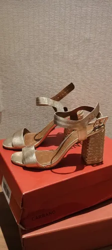 Sandália feminina