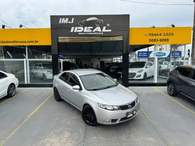 Kia Motors Cerato 1.6 16V Aut. 2013