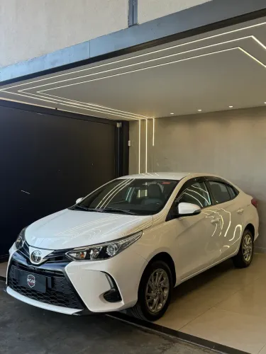 Toyota Yaris XS Sedan 1.5 Flex 16V 4P Aut. 2023