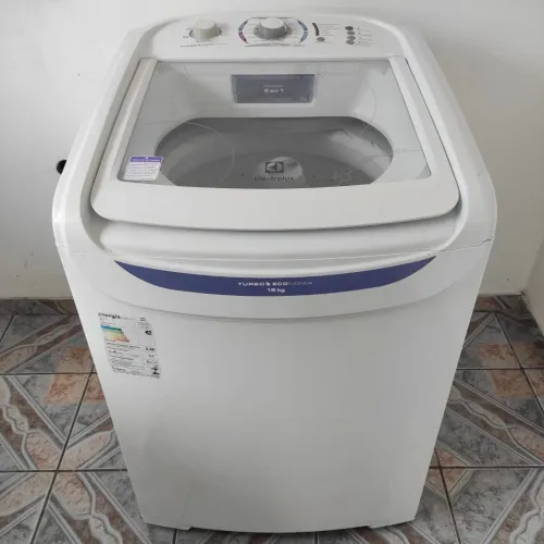 MÁQUINA 15KG ELECTROLUX, ENTREGO 