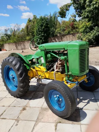 RARIDADE. TRATOR FIAT 1958