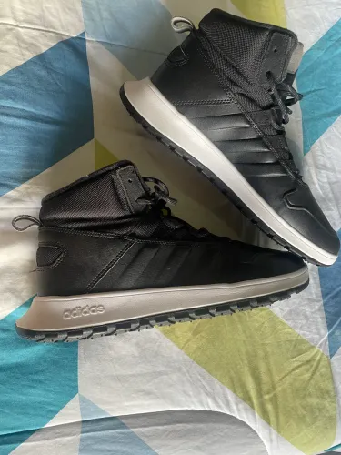 Tênis Adidas Fusion Storm Mid TRAXION Preto NOVO Original Tamanho 42