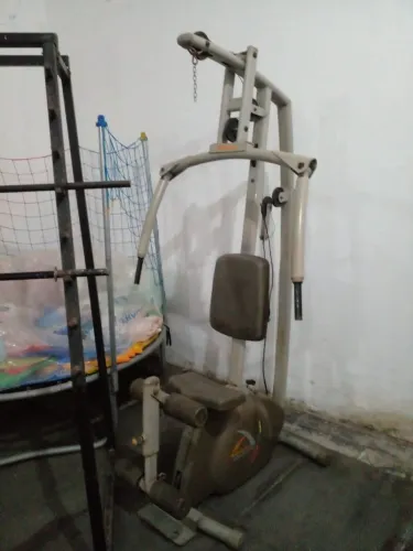 APARELHO PARA PEITO E PERNA ! OPORTUNIDADE