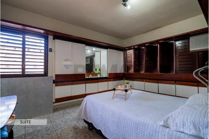 Casa à Venda com 195m² de área construída, no Bairro dos Ipês João Pessoa/PB