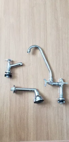 Conjunto de Chuveiro e torneiras Docol - NUNCA USADA