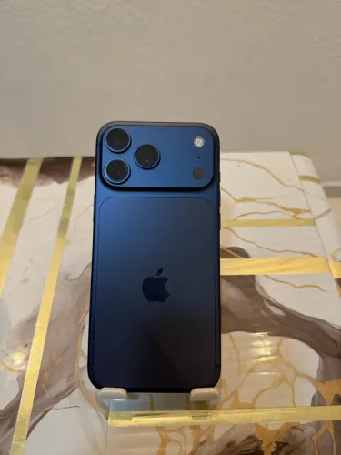 iPhone 17 Pro Max 2 terá azul (ZERADO) 