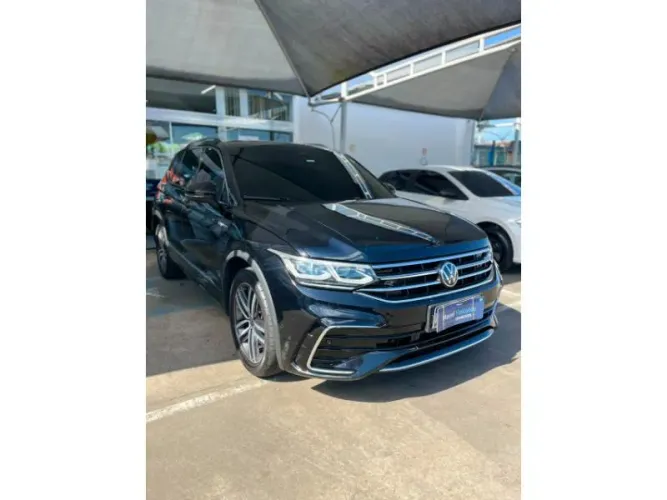 Volkswagen Tiguan Allspac R-line 300 TSI 2.0 2024