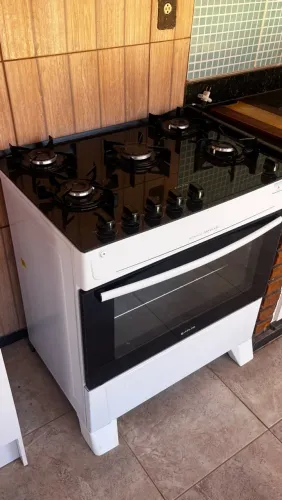 FOGÃO ATLAS 5 BOCAS COM MESA DE VIDRO