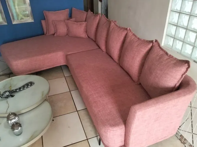 Sofa grande e confortável