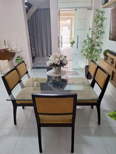 Mesa de Jantar