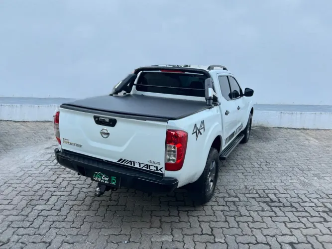 Nissan Frontier Attac.cd 4X4 2.3 Bi-TB Die. AUT 2019
