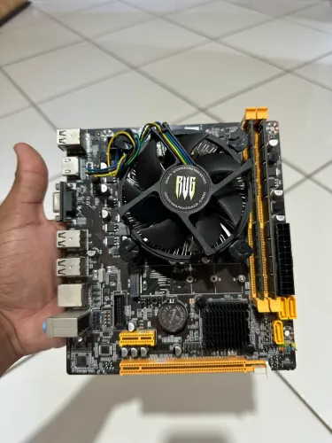 Kit placa mãe H61 i3 2200g 16GB de ram 1600mhz