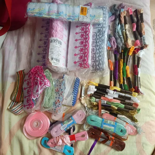 Lote de Material para Bordado