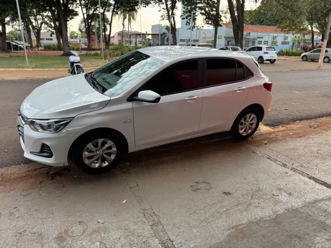 Chevrolet Onix Hatch LT 1.0 12V Flex Mec. 4P 2023