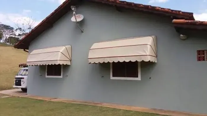 Toldo regulável para porta e janela