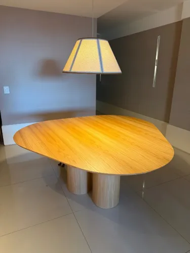Mesa de jantar LÍDER Tri