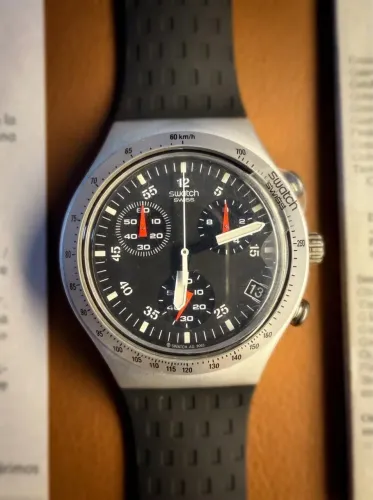Relógio Swatch Irony Chrono - Ed Especial UBS 150 anos