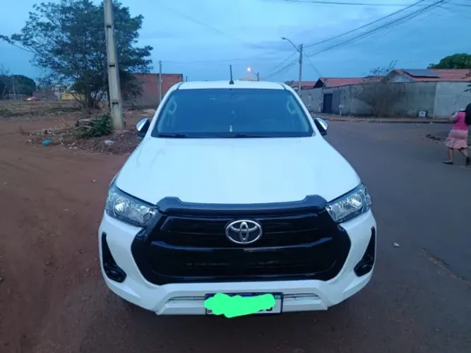 HILUX - 2022