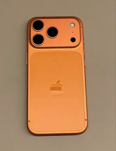 iPhone 17 pro Max laranja na garantia Apple