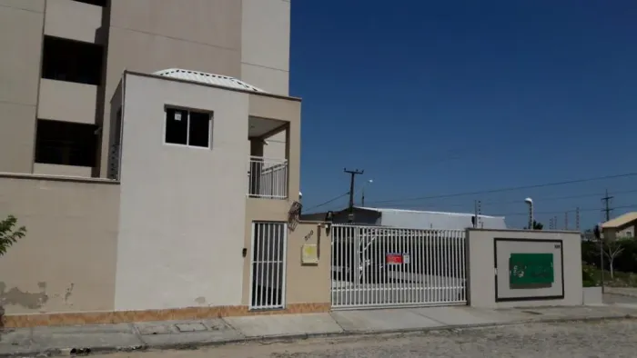 Apartamento com 3 dormitórios à venda, 61 m² por R$ 285.000,00 - Cajazeiras - Fortaleza/CE