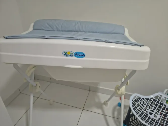Banheira com trocador Burigotto 