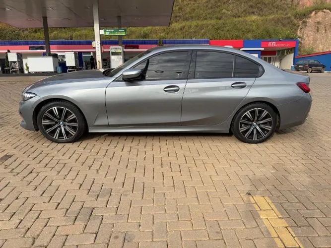 Imagem de BMW 320I A Modern/sport TB 2.0/a.flex 16V 4P 2024
