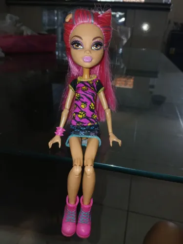 Boneca Howleen wolf Creeptaria