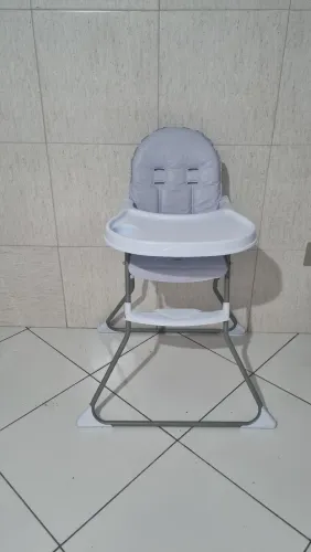 Cadeira de alimentação de bebê