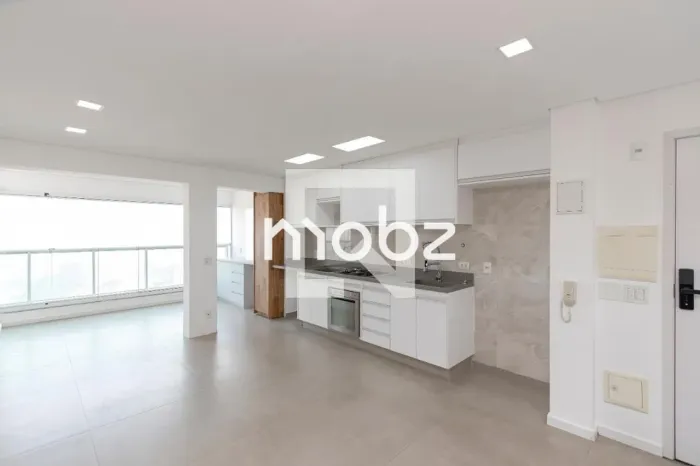 Apartamento à venda na Rua Viaza, 400 - Campo Belo - São Paulo - SP - CEP: 04633-050
