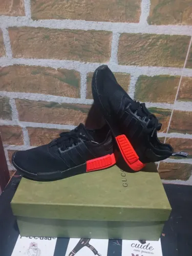 TÊNIS ADIDAS NMD N42 ORIGINAL ENVIO IMEDIATO PARA TODO BRASIL.