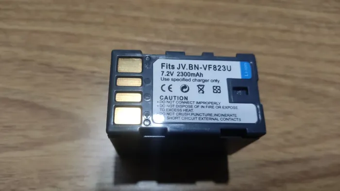 Bateria filmadora JVC BN-VF823U.