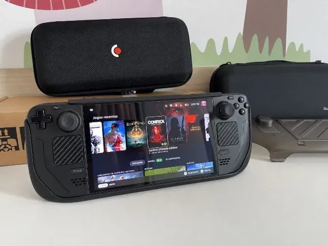 Steam Deck OLED 512GB Impecável + Acessórios Skull & Co
