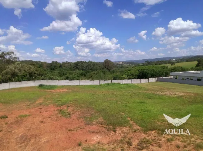 TERRENO COM 1285 m² NO CONDOMÍNIO VITTÓRIO EMANUELE - ALTO DA BOA VISTA - SOROCABA