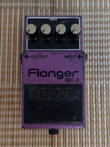 Pedal de Flanger Boss BF-2