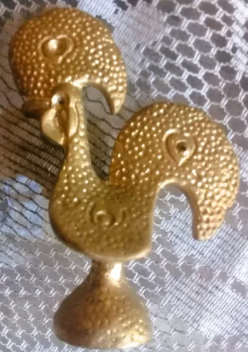 Pequeno ?Galo? Barcelos Portugal escultura bronze maciço dourado*