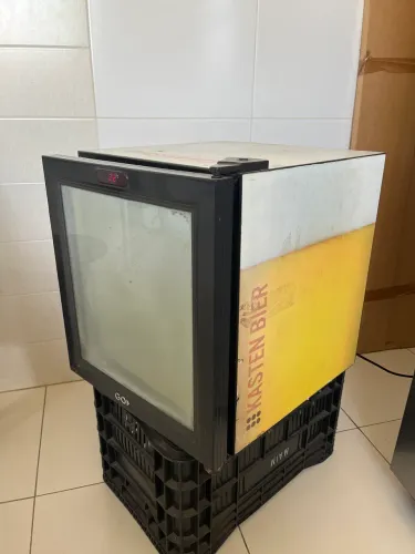 Cervejeira 52 litros 110v