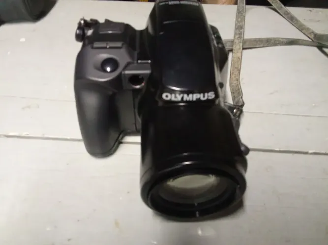 Máquina Fotográfica Olympus L 1